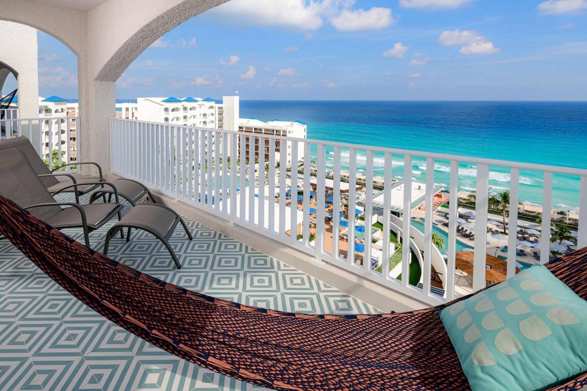 Hilton Cancun Mar Caribe All-Inclusive Resort Esterno foto